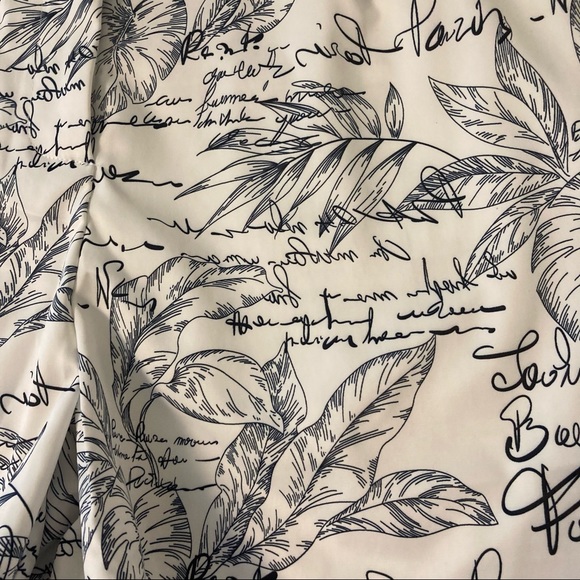 Belted High Waist Print Shorts - Picture 8 of 14